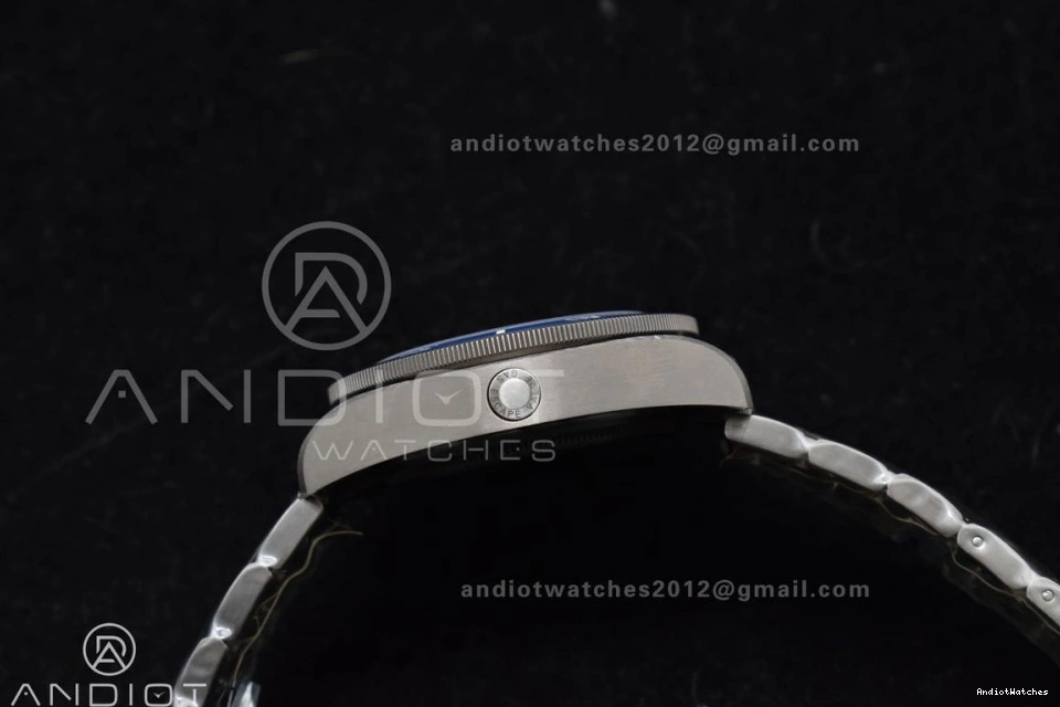 Edition ZF Best 1:1 on Snug Pelagos Titanium V A2824 Bracelet Blue 528 1007